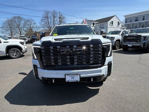 New 2026 GMC Sierra 3500 Denali Ultimate AWD/4WD image 2