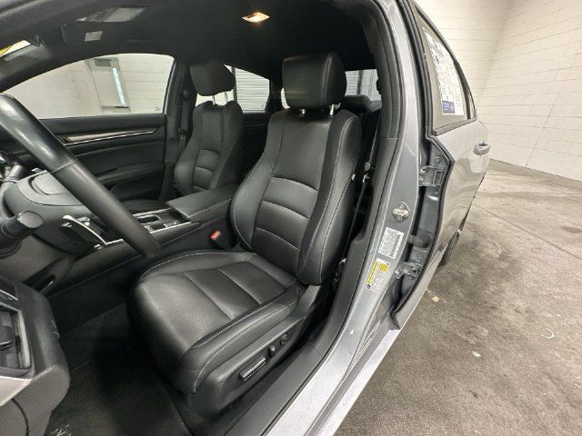 Used 2019 Honda Accord Sport image 12