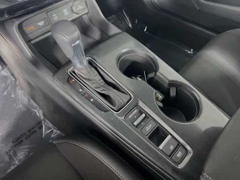Used 2025 Honda Civic Sport image 25