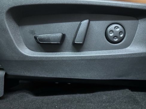 Certified 2026 INFINITI QX60 Autograph w/ Dark Cargo Package image 13