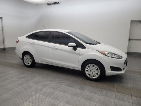 Used 2019 Ford Fiesta S FWD image 11