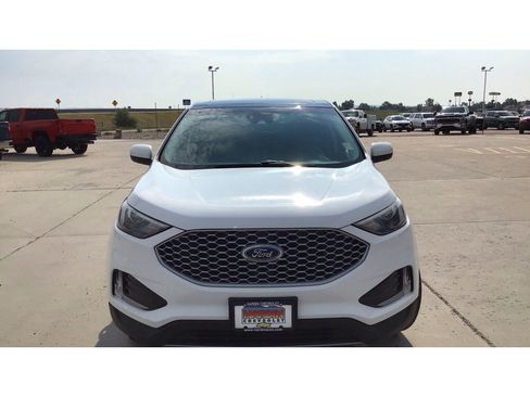 Used 2024 Ford Edge SEL w/ Convenience Package AWD/4WD image 8