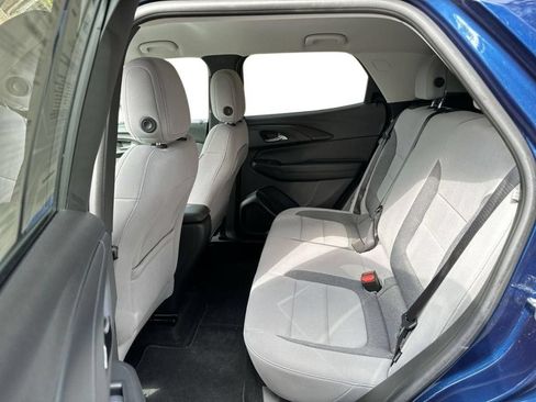 Used 2023 Chevrolet TrailBlazer LT FWD image 23
