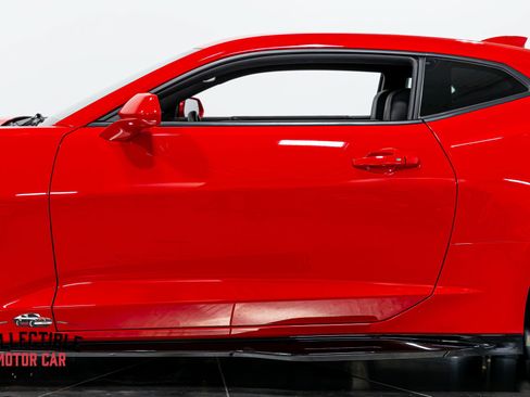 Used 2016 Chevrolet Camaro SS RWD image 39