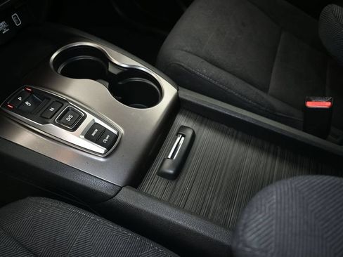 Used 2022 Honda Pilot Sport image 24
