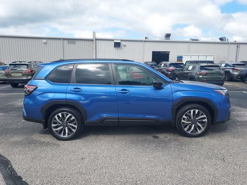 Used 2026 Subaru Forester Touring AWD/4WD image 8