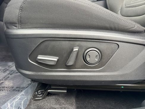 Used 2024 Hyundai Santa Cruz SEL image 24