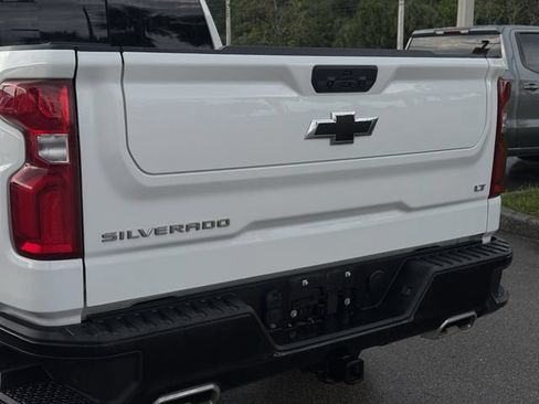 Used 2025 Chevrolet Silverado 1500 LT Trail Boss w/ Convenience Package II AWD/4WD image 11