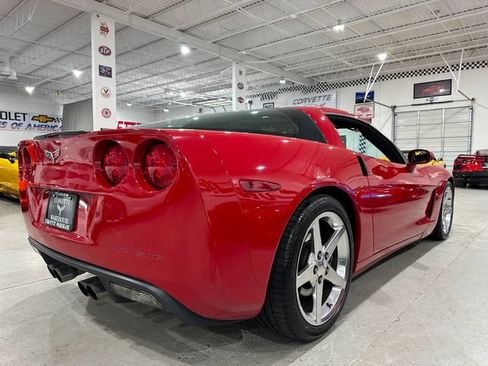 Used 2005 Chevrolet Corvette Coupe w/ Preferred Equipment Group RWD image 3