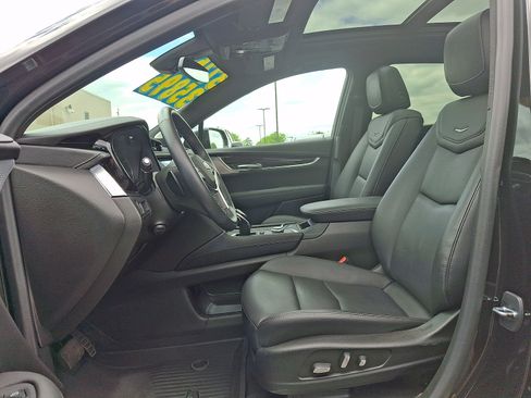 Used 2023 Cadillac XT5 Premium Luxury w/ LPO, Floor Liner Package AWD/4WD image 13