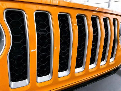 Used 2021 Jeep Wrangler Unlimited Sahara w/ Dual Top Group image 29