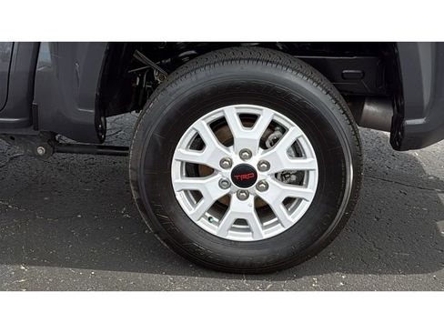 Certified 2025 Toyota Tacoma SR5 w/ SR5 Upgrade Package image 11