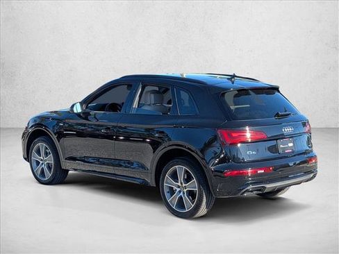 Certified 2025 Audi Q5 2.0T Premium image 8