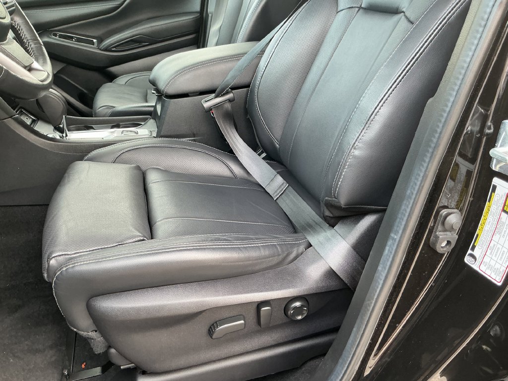 Used 2024 Subaru Outback Limited AWD/4WD image 13