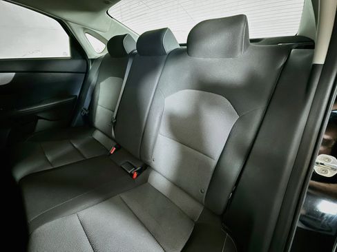Certified 2024 Kia Forte LXS w/ LXS Technology Package FWD image 22