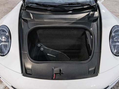 Used 2020 Porsche 911 Carrera 4S image 51