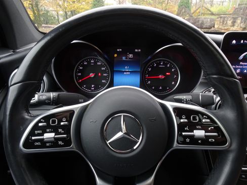 Used 2021 Mercedes-Benz GLC 300 GLC 300 image 30