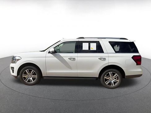 Used 2024 Ford Expedition Limited AWD/4WD image 9