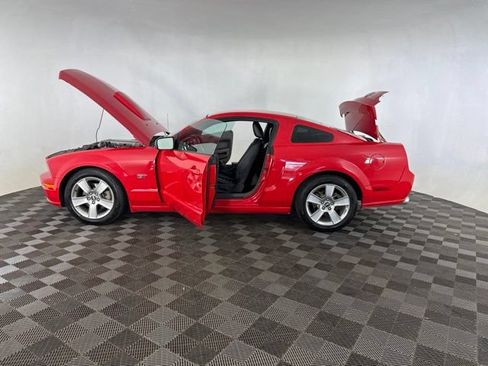 Used 2007 Ford Mustang GT Premium RWD image 9