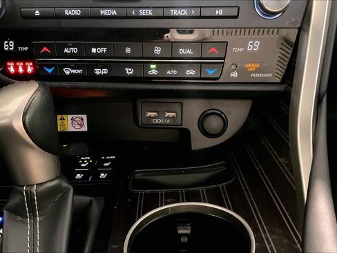 Used 2021 Lexus RX 450h AWD w/ Luxury Package image 35