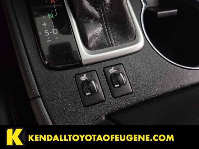 Used 2019 Toyota Highlander XLE AWD/4WD image 20