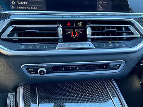 Used 2021 BMW X5 M50i w/ Executive Package image 63