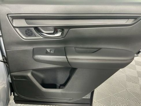 Used 2025 Honda CR-V Sport-L image 11