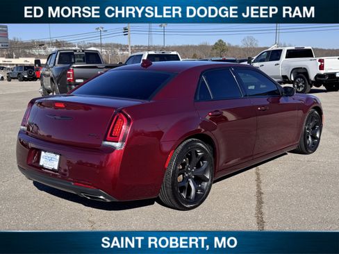 Used 2021 Chrysler 300 S image 5