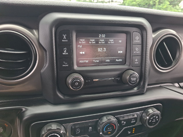 Used 2021 Jeep Gladiator Sport AWD/4WD image 18