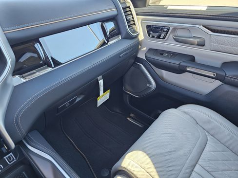 New 2025 RAM 1500 Tungsten w/ Towing Technology Group image 29