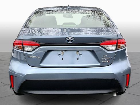 Certified 2024 Toyota Corolla LE w/ LE Convenience Package image 5