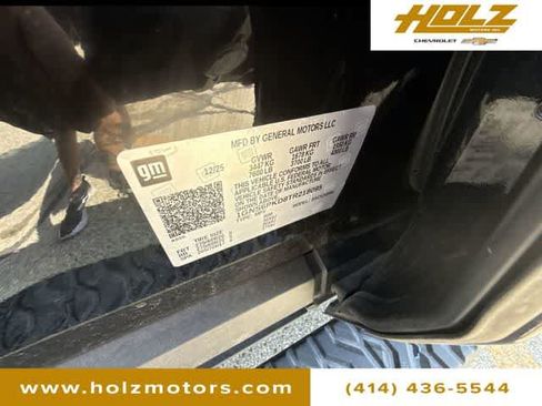 Certified 2026 Chevrolet Tahoe Z71 w/ Sun And Tow Package AWD/4WD image 33