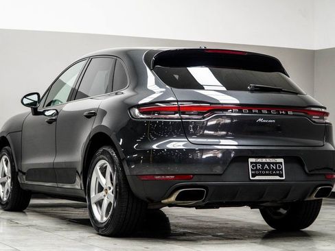 Used 2019 Porsche Macan Base image 10