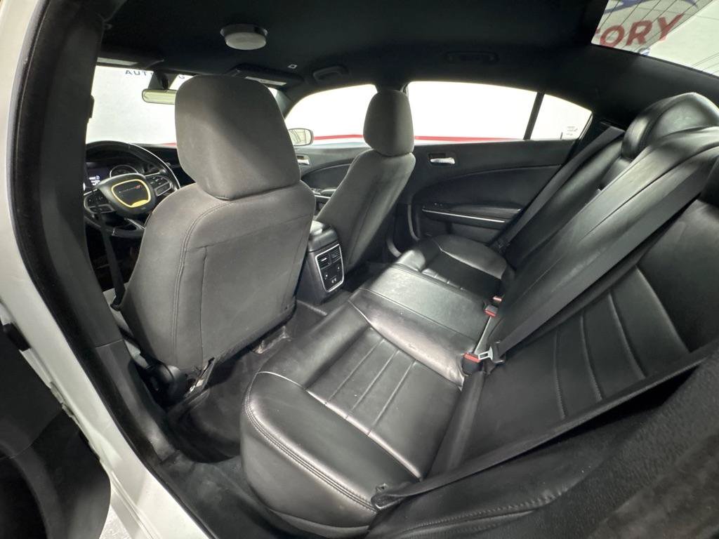 Used 2019 Dodge Charger Police RWD image 10