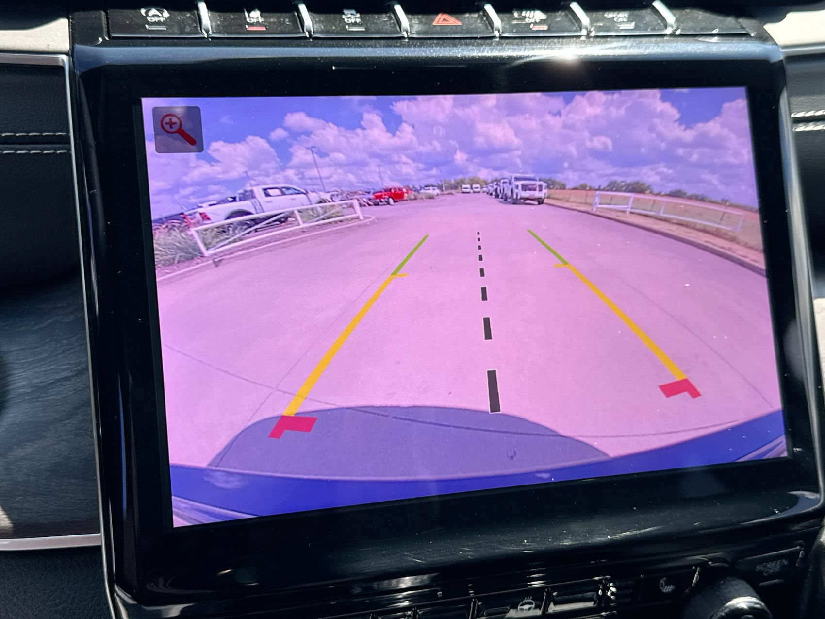 Used 2025 Jeep Grand Cherokee Limited RWD image 17