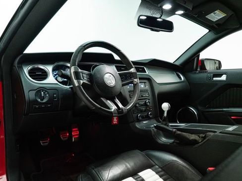 Used 2010 Ford Mustang Shelby GT500 image 23