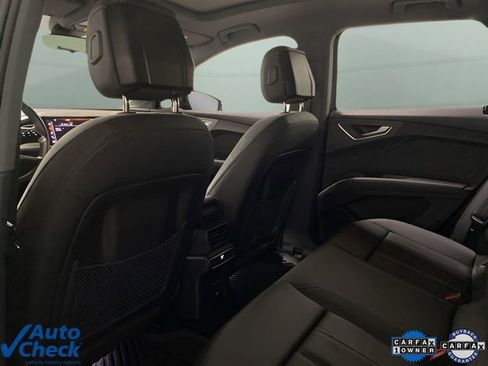 Used 2024 Audi Q4 e-tron Premium image 61