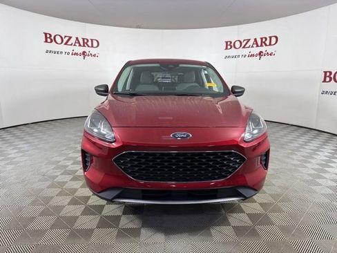 Used 2022 Ford Escape SE w/ Convenience Package image 2