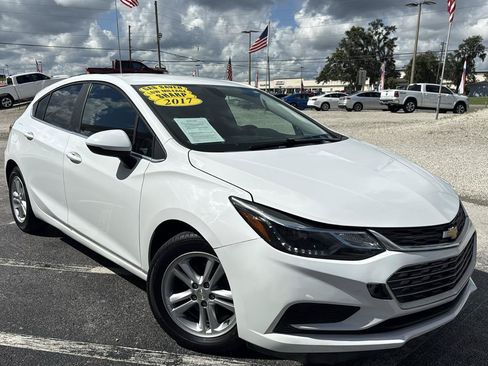 Used 2017 Chevrolet Cruze LT w/ Convenience Package FWD image 54