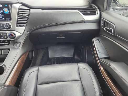 Used 2018 Chevrolet Tahoe LT image 11