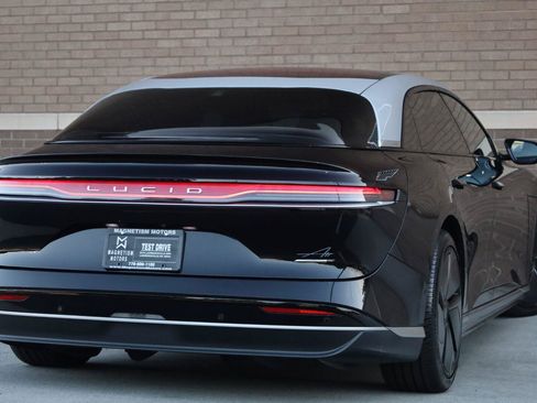 Used 2025 Lucid Air Touring AWD/4WD image 8