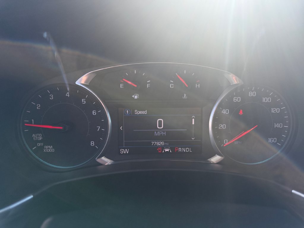 Used 2020 Chevrolet Equinox LT AWD/4WD image 19