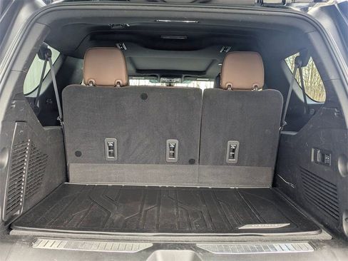 Certified 2021 Chevrolet Suburban High Country image 29