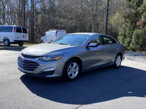 Used 2024 Chevrolet Malibu LT image 5