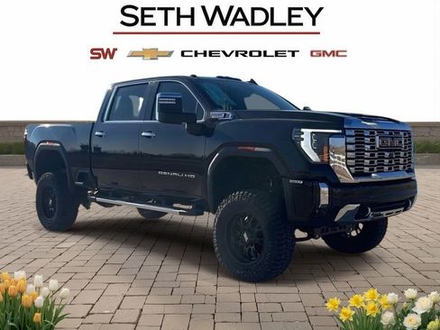 New 2025 GMC Sierra 2500 Denali w/ Denali Reserve Package AWD/4WD image 1
