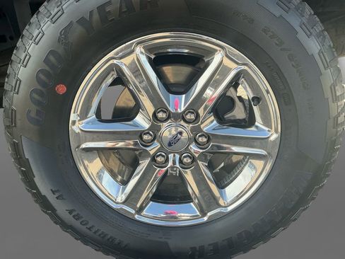 Used 2025 Ford F150 XLT w/ Equipment Group 301A Standard image 14