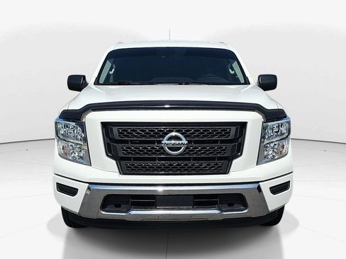 Used 2022 Nissan Titan SV RWD image 12