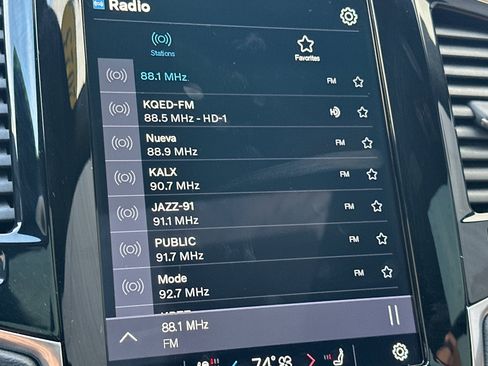 Certified 2023 Volvo XC90 B6 Ultimate image 22