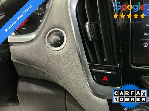 Used 2021 Chevrolet Traverse Premier FWD image 22