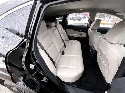 Certified 2025 Nissan Murano SV image 16